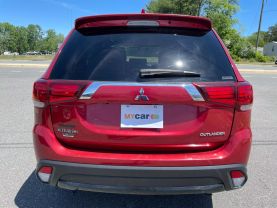2018 Mitsubishi Outlander - Image 9