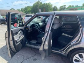 2015 KIA SOUL WAGON 4-CYL, 2.0 LITER + WAGON 4D
