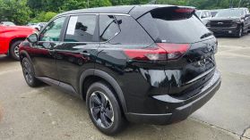 2024 Nissan Rogue - Image 6