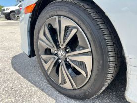 2019 HONDA CIVIC HATCHBACK 4-CYL, PZEV, TURBO, 1.5 LITER EX HATCHBACK 4D