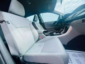 2017 HONDA ACCORD SEDAN 4-CYL, I-VTEC, 2.4 LITER LX SEDAN 4D