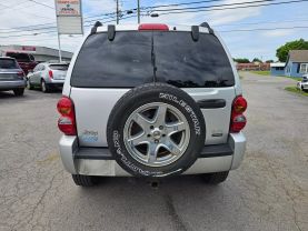 2004 JEEP LIBERTY