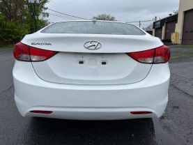 2013 HYUNDAI ELANTRA SEDAN 4-CYL, PZEV, 1.8 LITER GLS SEDAN 4D