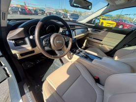 2017 JAGUAR XF SEDAN V6, SUPERCHARGED, 3.0 LITER XF 35T PREMIUM SEDAN 4D