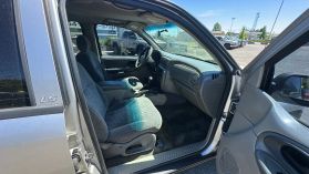2004 CHEVROLET TRAILBLAZER