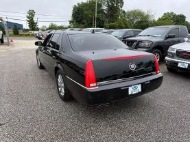 2009 CADILLAC DTS SEDAN V8, 4.6 LITER SEDAN 4D