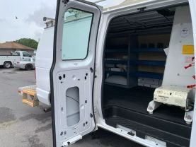 2013 FORD E350 SUPER DUTY 34FT BUCKET VAN VERSALIFT VANTEL29N BUCKET TRUCKS V8, FLEX FUEL, 5.4 LITER VAN 3D - Eddies Auto Sales