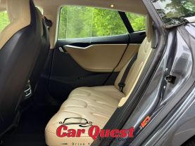 2015 Tesla Model S - Image 12