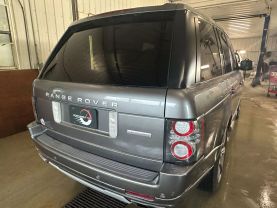 2011 Land Rover Range Rover - Image 15