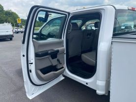 2019 FORD F250 SUPER DUTY CREW CAB 8FT KNAPHEIDE SERVICE BED TRUCK SERVICE/UTILITY TRUCKS V8, 6.2 LITER XL PICKUP 4D - Eddies Auto Sales