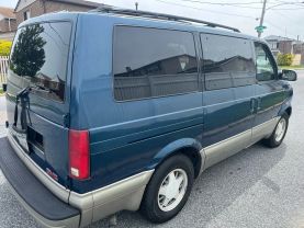 2001 GMC SAFARI PASSENGER PASSENGER V6, 4.3 LITER MINIVAN 3D