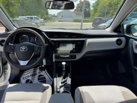 2017 TOYOTA COROLLA