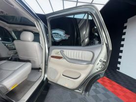 2006 TOYOTA SEQUOIA SUV V8, 4.7 LITER LIMITED SPORT UTILITY 4D