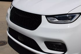 2024 Chrysler Pacifica - Image 17