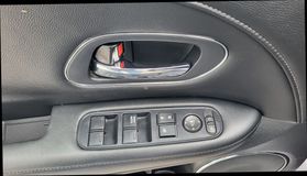 2017 Honda Hr-v Ex-l W/navigation Sport Utility 4d - Image 18