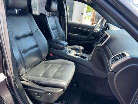 Used 2015 JEEP GRAND CHEROKEE SUV V6, FLEX FUEL, 3.6 LITER LIMITED SPORT UTILITY 4D - LA Auto Star located in Virginia Beach, VA