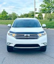 2011 TOYOTA HIGHLANDER SUV V6, 3.5 LITER SPORT UTILITY 4D