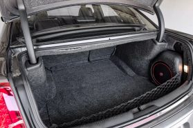 2016 CHRYSLER 300 SEDAN V6, 3.6 LITER 300S SEDAN 4D