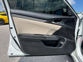 2019 HONDA CIVIC HATCHBACK 4-CYL, PZEV, TURBO, 1.5 LITER EX HATCHBACK 4D