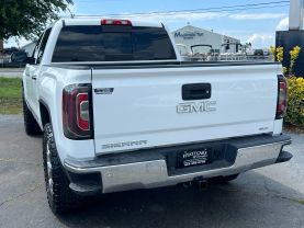 2017 Gmc Sierra 1500 Crew Cab Slt Pickup 4d 5 3/4 Ft - Image 5