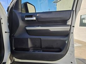 2019 TOYOTA TUNDRA CREWMAX SR5 PICKUP 4D 5 1/2 FT