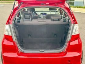 2013 HONDA FIT HATCHBACK 4-CYL, I-VTEC, 1.5 LITER HATCHBACK 4D