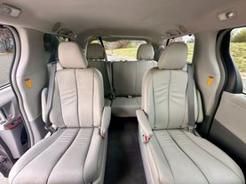 2014 TOYOTA SIENNA VAN V6, 3.5 LITER XLE MINIVAN 4D