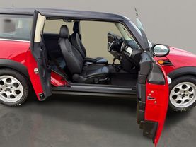 2014 MINI CLUBMAN HATCHBACK 4-CYL, 1.6 LITER COOPER HATCHBACK 3D