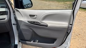 2014 TOYOTA SIENNA VAN V6, 3.5 LITER L MINIVAN 4D