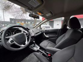 2013 Ford Fiesta - Image 2