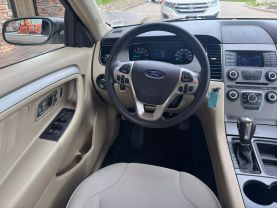 2017 FORD TAURUS SEDAN V6, 3.5 LITER SE SEDAN 4D