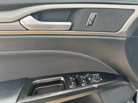 2017 FORD FUSION SEDAN 4-CYL, 2.5 LITER SE SEDAN 4D