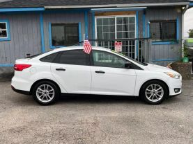 2017 FORD FOCUS