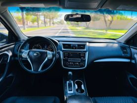 2017 NISSAN ALTIMA SEDAN 4-CYL, 2.5 LITER 2.5 SV SEDAN 4D