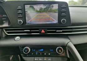 2023 Hyundai Elantra - Image 14