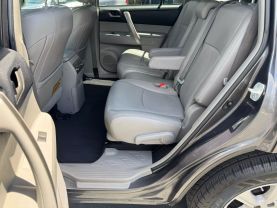 2012 TOYOTA HIGHLANDER SUV 4-CYL, 2.7 LITER SPORT UTILITY 4D
