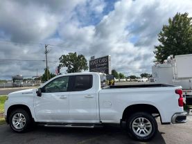 2019 Chevrolet Silverado 1500 Double Cab Lt Pickup 4d 6 1/2 Ft - Image 3