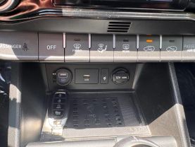 2022 HYUNDAI KONA SUV 4-CYL, TURBO, GDI, 1.6 LITER LIMITED SPORT UTILITY 4D