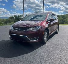 2017 CHRYSLER PACIFICA PASSENGER V6, 3.6 LITER TOURING-L MINIVAN 4D