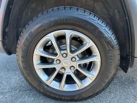 Used 2015 JEEP GRAND CHEROKEE SUV V6, FLEX FUEL, 3.6 LITER LIMITED SPORT UTILITY 4D - LA Auto Star located in Virginia Beach, VA
