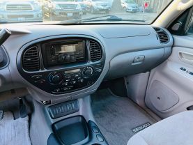 2005 TOYOTA SEQUOIA