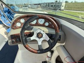 2004 CARAVELLE BOW RIDER WATERCRAFT - -