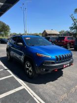 2017 JEEP CHEROKEE SUV V6, 3.2 LITER TRAILHAWK SPORT UTILITY 4D