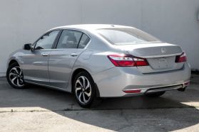 2017 Honda Accord - Image 10