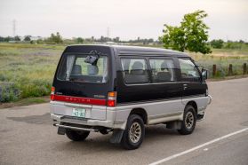 1996 MITSUBISHI DELICA STAR WAGON VAN 4D56 LIMITED EDITION