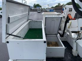 2017 FORD F550 SUPER DUTY 46FT BUCKET TRUCK ALTEC AT41M BUCKET TRUCKS V8, TURBO DIESEL, 6.7 LITER XL 169" W.B. 2D - Eddies Auto Sales