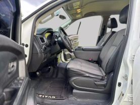 2017 NISSAN TITAN XD CREW CAB PICKUP V8, TURBO DIESEL, 5.0L S PICKUP 4D 6 1/2 FT