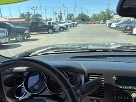 2009 CHEVROLET SILVERADO 1500 CREW CAB PICKUP V8, FLEX FUEL, 5.3 LITER XFE PICKUP 4D 5 3/4 FT