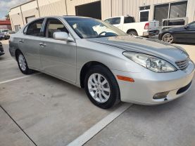 2004 LEXUS ES SEDAN V6, 3.3 LITER ES 330 SEDAN 4D