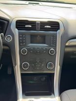 2020 Ford Fusion - Image 11